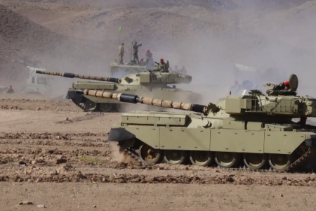 iran holds military drills near azerbaijani border