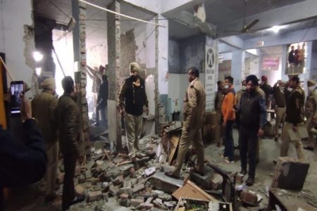 explosion at indian courthouse killed two