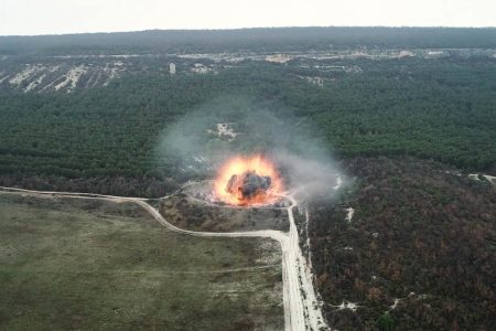 8 bombs from WWII disposed in Crimea