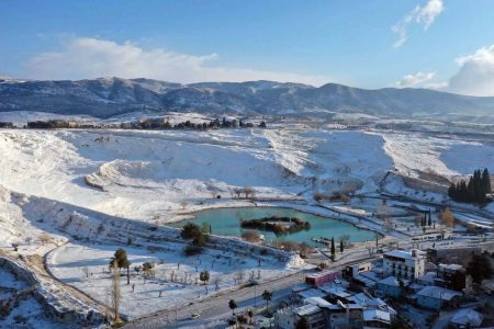 Snow added an extra beauty to Pamukkale