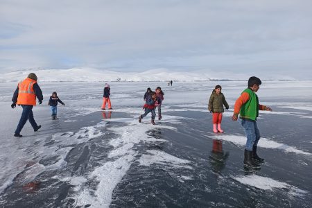 Frozen Lake Nazik become a playground for children in Turkey