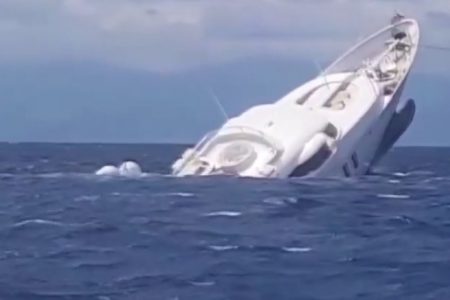 Large superyacht sank in italy