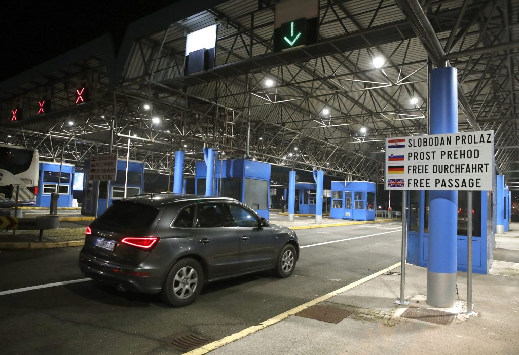HIRVATİSTAN, SCHENGEN VE EURO BÖLGESİNE DAHİL OLDU