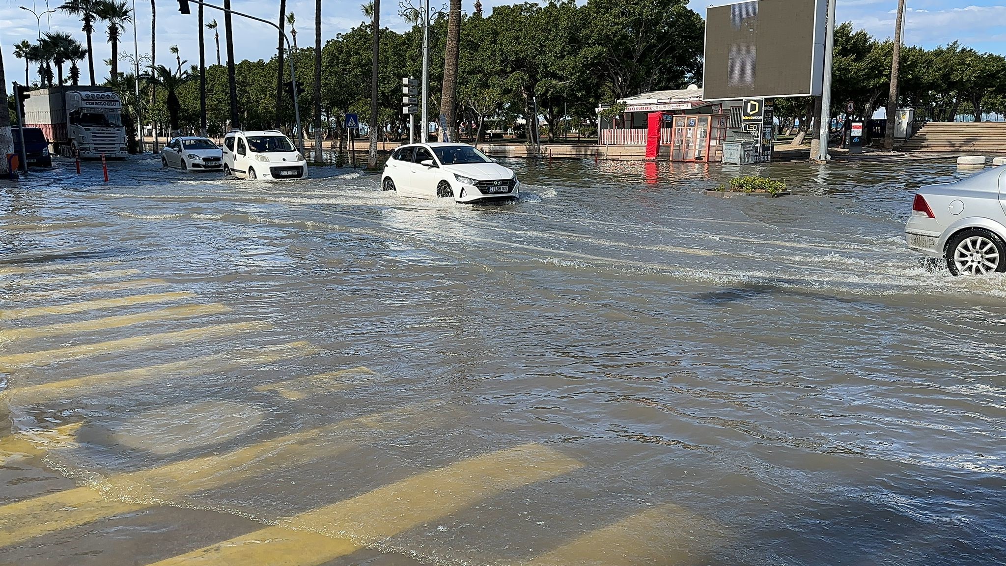 землетрясение в море