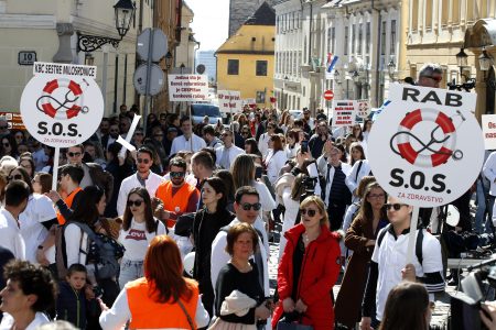 croatian health workers demand rise and improvement in sector