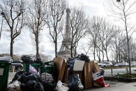 Trash crisis in Paris as strikes over pension reform continue