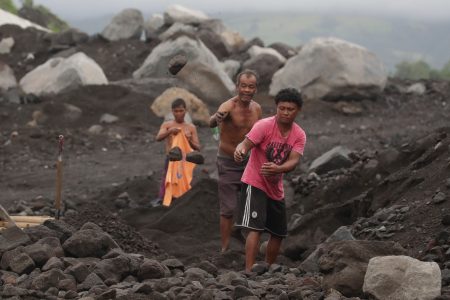 13,000 Evacuated as Mayon Volcano Activity in Philippines