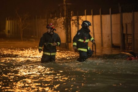 Severe floods kill 2, leave thousands homeless in chile