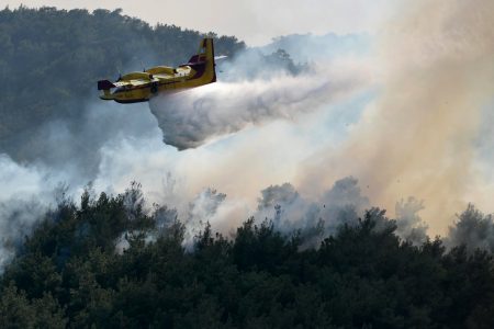 140 detained in investigations on Greece wildfire