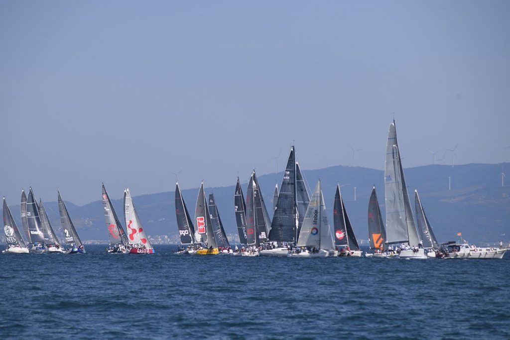 11. TAYK - EKER OLYMPOS REGATTA YELKEN YARIŞINDA 'BÜYÜK' KUPAYI, FENERBAHÇE DOĞUŞ YELKEN YAT TAKIMI FENERBAHÇE 1 TAKIMI KAZANDI