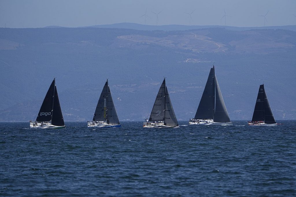 11. TAYK - EKER OLYMPOS REGATTA YELKEN YARIŞINDA 'BÜYÜK' KUPAYI, FENERBAHÇE DOĞUŞ YELKEN YAT TAKIMI FENERBAHÇE 1 TAKIMI KAZANDI