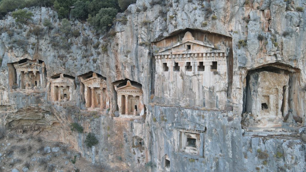 GÖREN BİR DAHA GÖRMEYE GELİYOR DALYAN KANALI'NIN HAVADAN ÇEKİLEN GÖRÜNTÜLERİ İZLEYENLERİ MEST EDİYOR