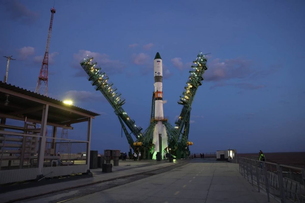 RUSYA'NIN PROGRESS MS-24 KARGO ARACI UZAYA FIRLATILDI