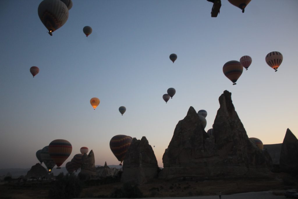 KAPADOKYA'DA ZİYARETÇİ SAYISI 3 MİLYONU AŞTI