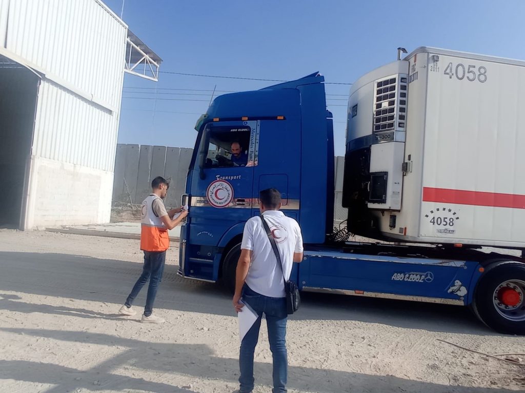 MISIR'DAN GAZZE'YE 21 EKİM'DEN BU YANA 272 YARDIM TIRI GEÇTİ