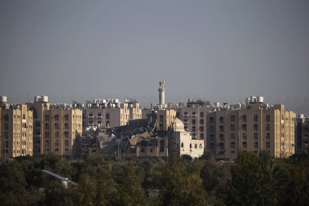 Destruction in Gaza as ceasefire extension talks ongoing