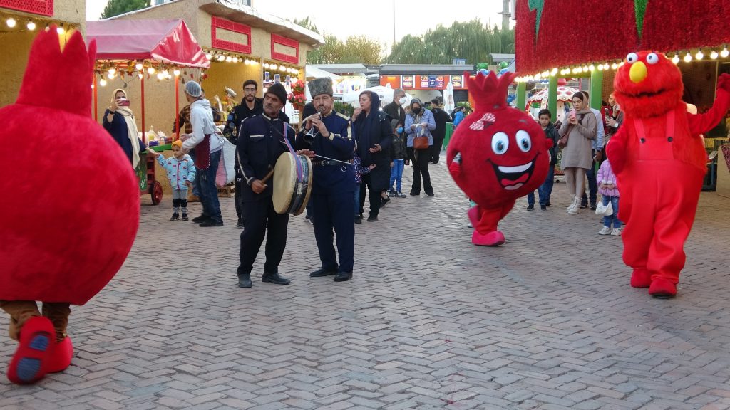 TAHRAN'DA NAR FESTİVALİ'NE YOĞUN İLGİ