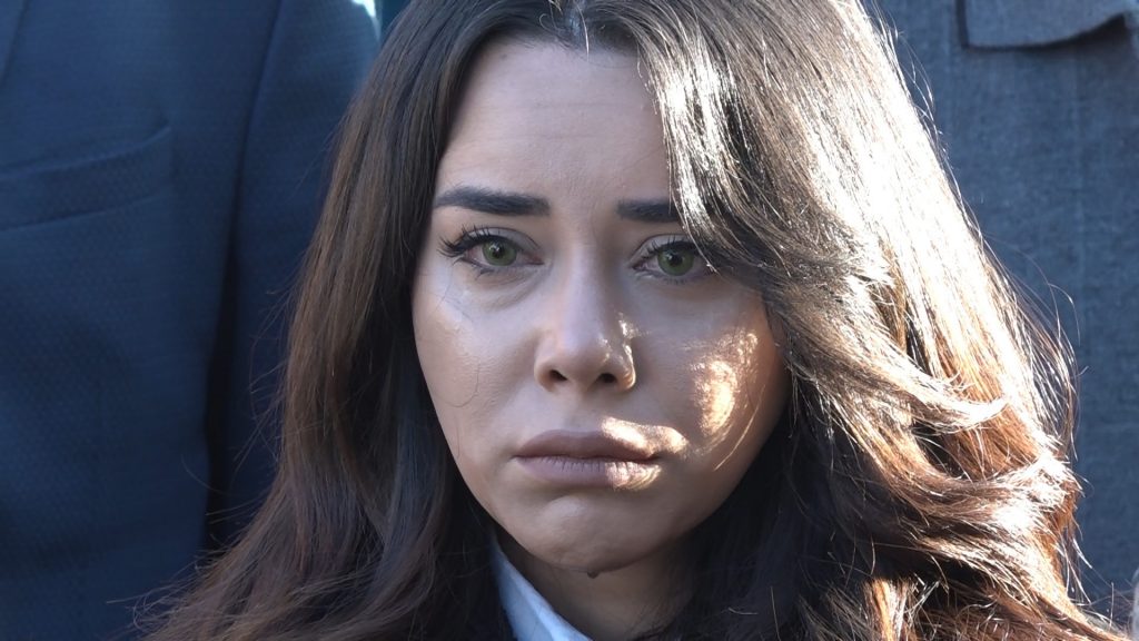 09.05'TE GÖZYAŞLARI DAMLA DAMLA DÜŞTÜ BURSA'DA SİRENLERİN ÇALMASIYLA HAYAT DURDU