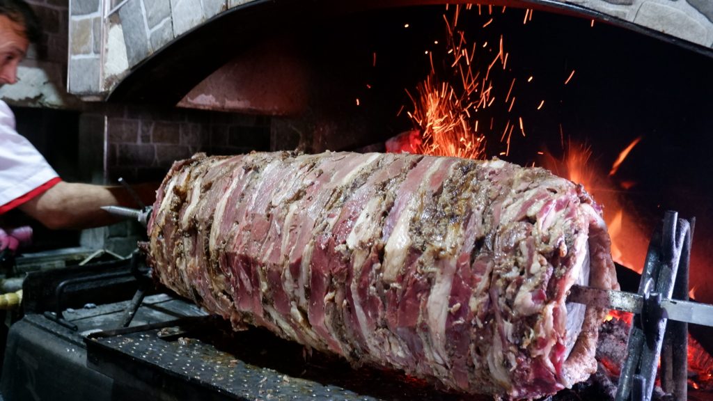 DÜNYANIN EN İYİ 100 LEZZETİ BELLİ OLDU, CAĞ KEBAP 20'NCİ SIRADA CAĞ KEBAP DÜNYA LEZZETLERİNDEN BİRİSİ SEÇİLDİ, BU PRESTİJLİ LİSTEYE 8 TÜRK YEMEĞİ DE DAHİL OLDU