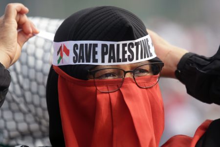 Indonesian Muslims Take To Streets For Palestinians