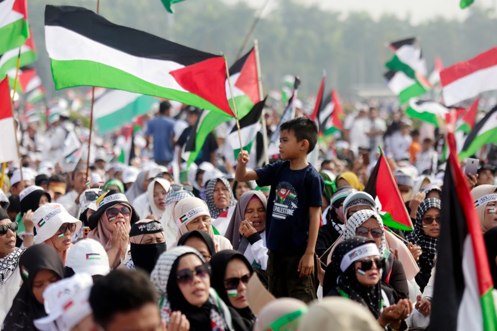 Muslim activists hold pro-Palestinian rally in Jakarta