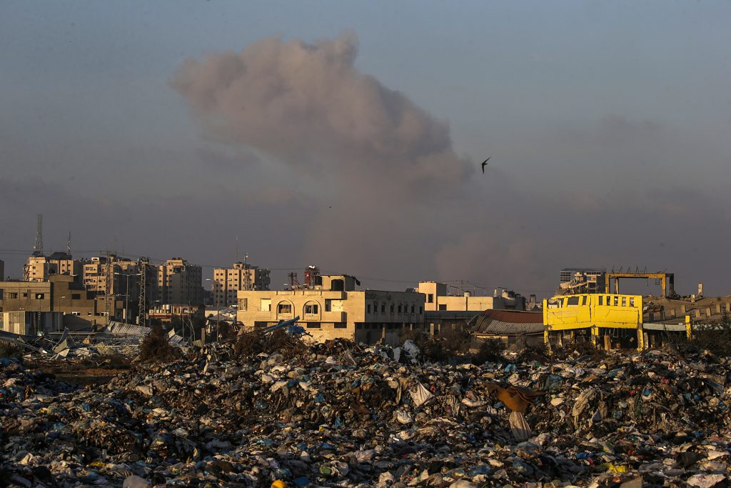 Israel continues military strikes on Gaza