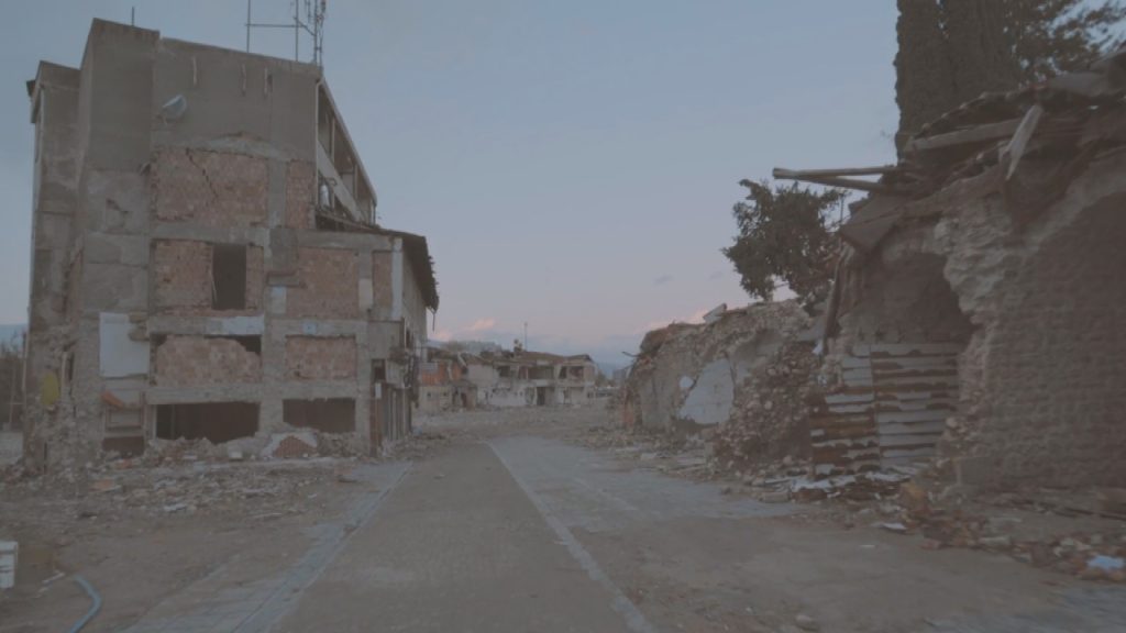ENKAZ KENTİN KALBİYDİ, DEPREM ÖNCESİ VE DEPREM SONRASI HALİ YÜREKLERİ BURKTU ANTAKYA'NIN KALBİ SARAY CADDESİ'NİN DEPREM ÖNCESİ VE SONRASI GÖRÜNTÜLERİ ASRIN FELAKETİNİN BOYUTUNU GÖZLER ÖNÜNE SERDİ