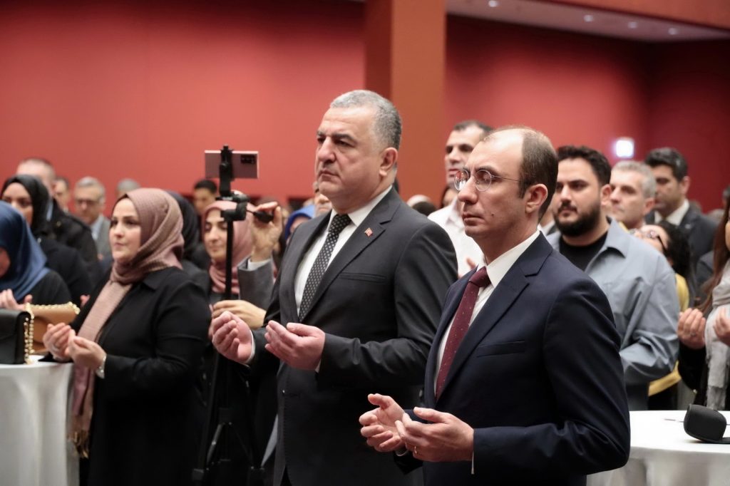 6 ŞUBAT DEPREMLERİNDE HAYATINI KAYBEDENLER ALMANYA'DA ANILDI