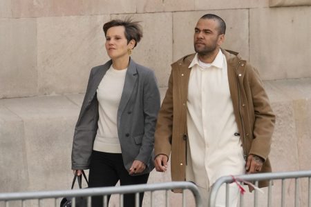 Dani Alves Makes Weekly Appearance to Barcelona Court
