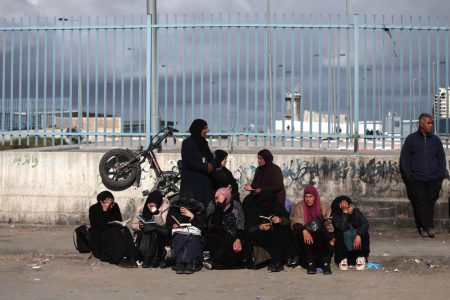 Israel Resumes Restrictions On Entrances to al-Aqsa in Ramadan