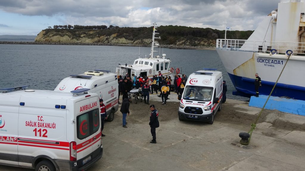 ÇANAKKALE'DE BATAN BOTTA ÖLEN KİŞİLERİN SAYISI 20'YE YÜKSELDİ