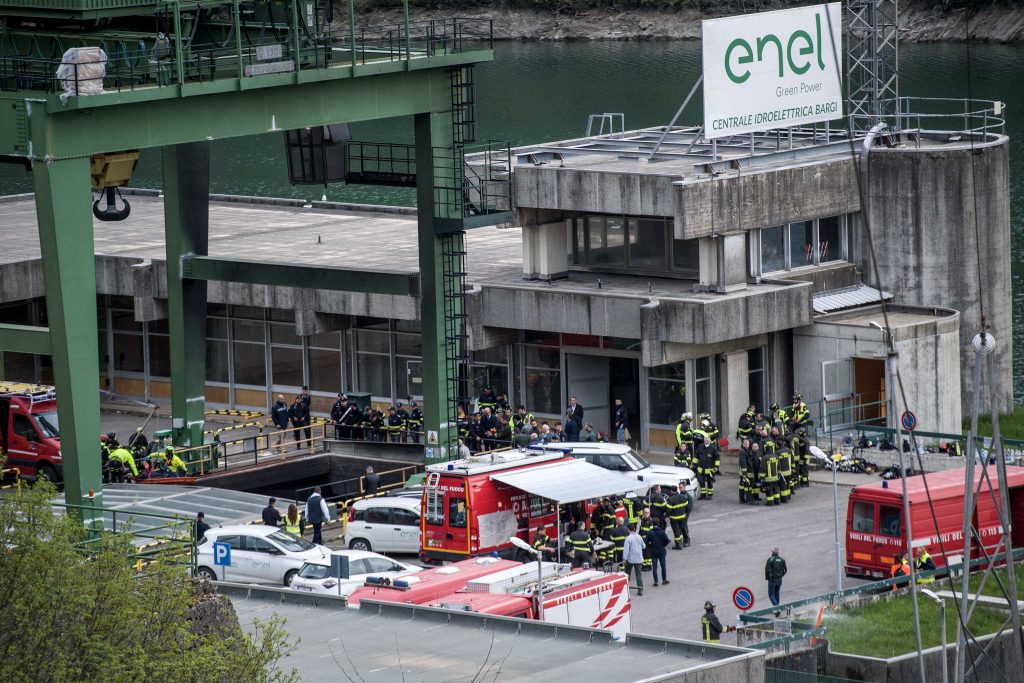 Hydroelectric power plant explosion kills at least four people in northern Italy