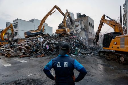 Death Toll in Taiwan Rose to 9