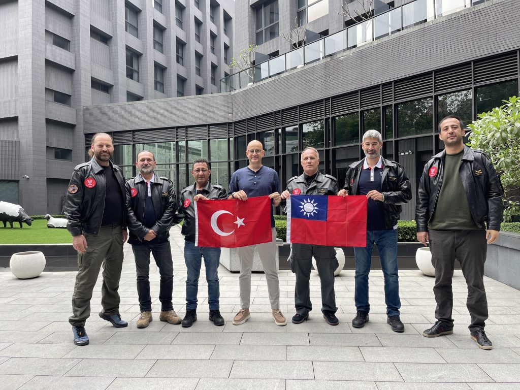 TÜRK İHA'LARI TAYVAN'DAKİ GÖREVİNİ BAŞARIYLA TAMAMLAYARAK TÜRKİYE'YE DOĞRU YOLA ÇIKTI