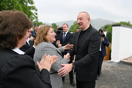 Azerbaijan’s Aliyev Meets Residents in Liberated Khojaly