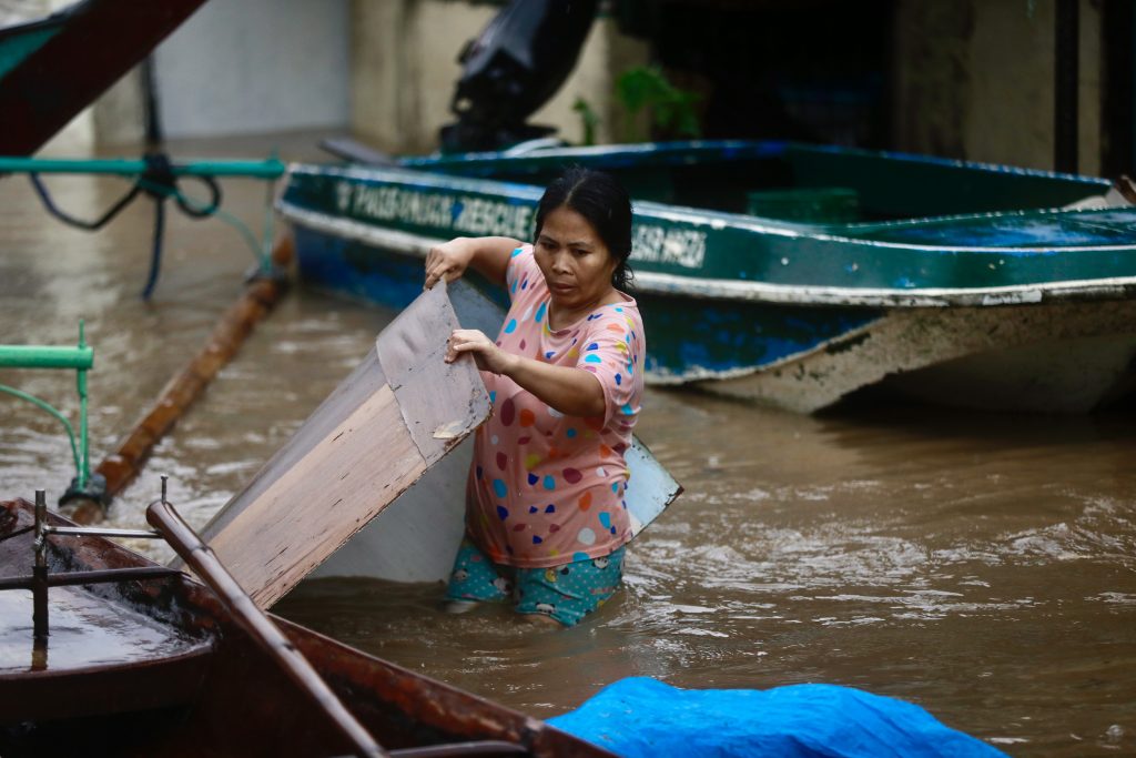 Typhoon Ewiniar causes floods in the Philippines