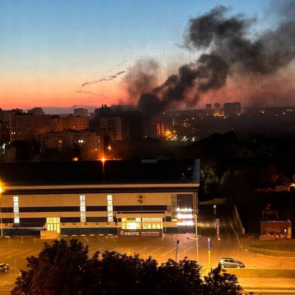 UKRAYNA RUS ŞEHRİNİ VURDU: 8 YARALI