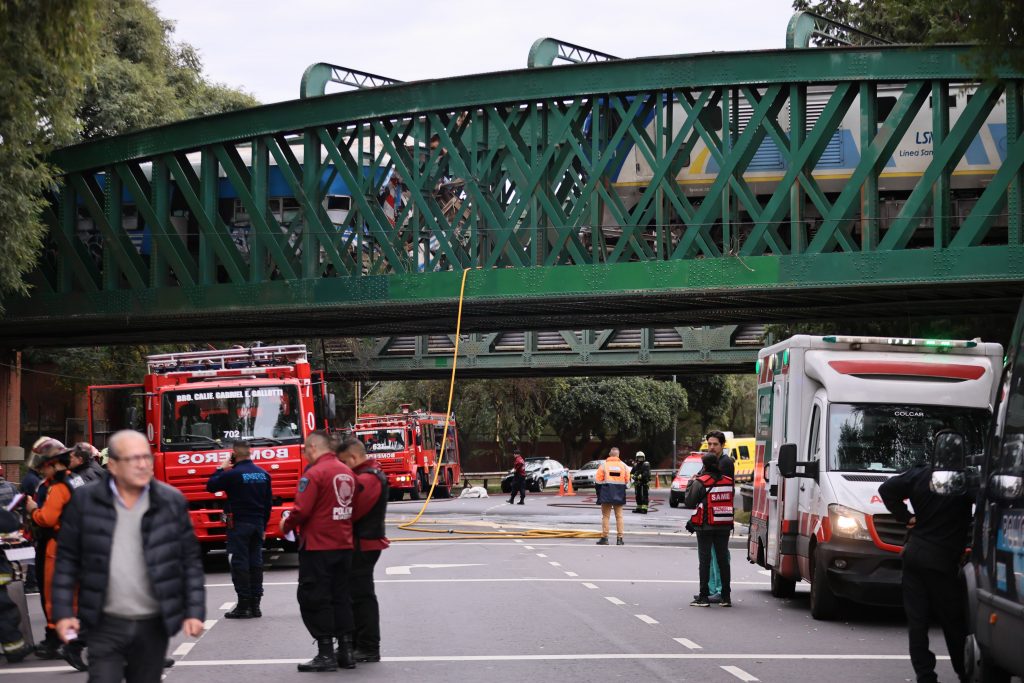 At least 60 people injured after train collides with locomotive in Buenos Aires