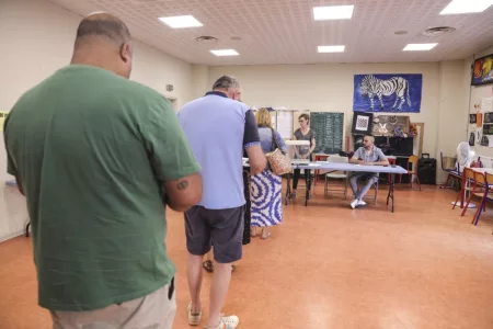 2nd Round of French Parliamentary Elections Begins