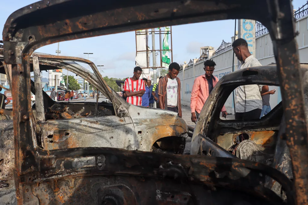 Bomb attack on cafe in Mogadishu kills at least nine people and injures many others