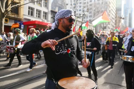 Pro-Palestinian Australians Take to Street in Melbourne