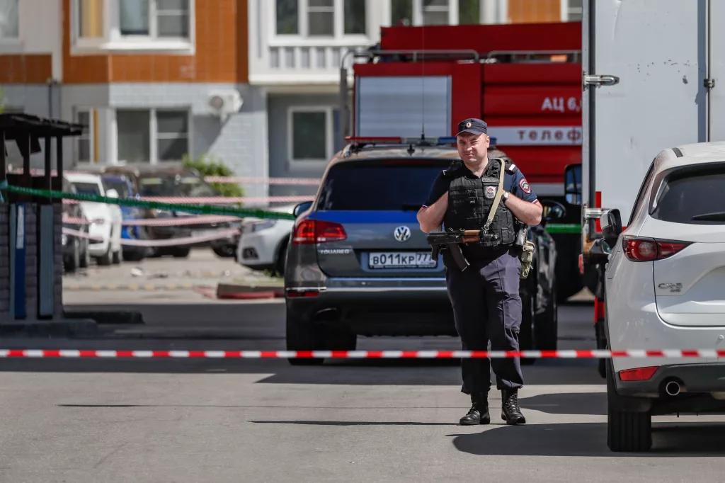 At least two injured in car explosion north of Moscow