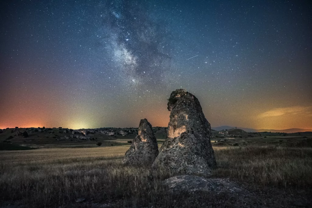 ESKİŞEHİR'DE UZUN POZLAMA İLE ÇEKİLMİŞ SAMANYOLU MANZARASI ASTROFOTOĞRAFÇILIĞI İLE İLGİLENEN MURAT OKTAY: "5-5 BUÇUK SAATLİK BİR ÇEKİM İLE O GÜN 770 FOTOĞRAF ALABİLDİM" "SAMANYOLU'NU ÇOK NET BİR ŞEKİLDE YAKALAYABİLDİM"