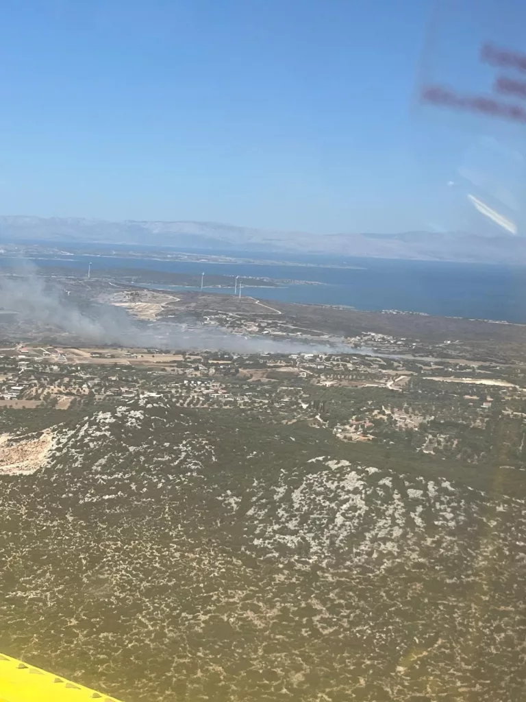 URLA VE ÇEŞME'DE ORMAN YANGINI