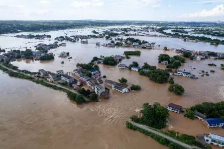 Death Toll from Floods and Landslides Climbs to 22 in China