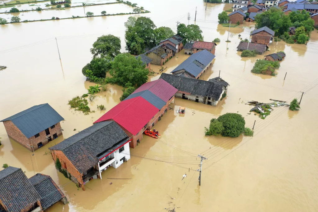 Rescuers evacuate people affected by Typhoon Gaemi in China