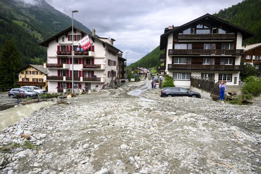 Floods and landslides following heavy rain in Switzerland