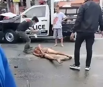 Man with Mental Illness Rams into People with Police Car in Philippines