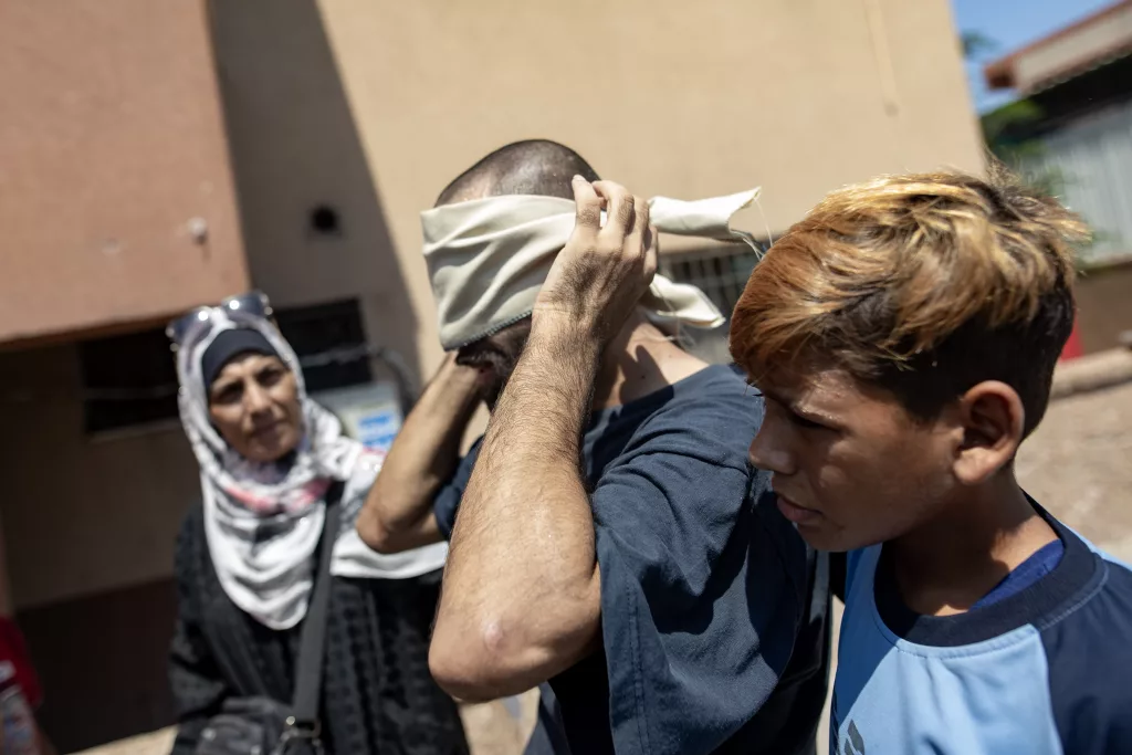 Israel releases 25 detainees from the Gaza Strip