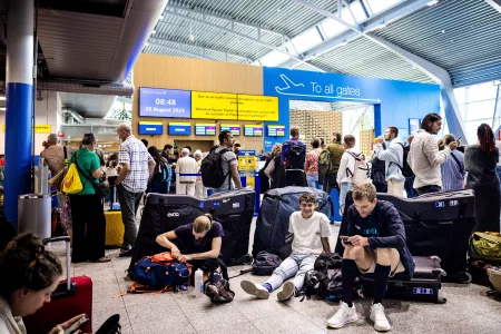 Computer System Failure Halts Air Traffic at Netherlands’ Eindhoven Airport